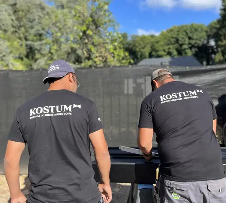 équipe de réparateurs Kostum