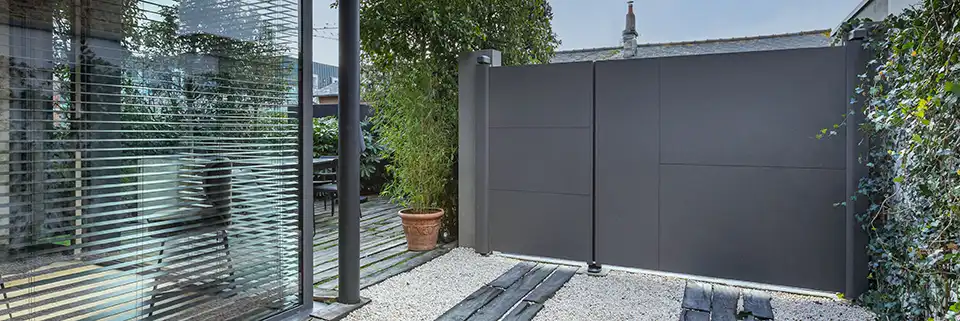 portail battant aluminium esus kostum