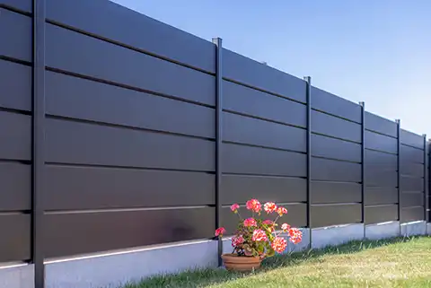 clôture noir persienne aluminium litenn kostum