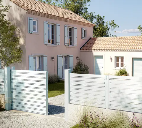 Portail aluminium battant modèle Spas harmonisé avec clôture