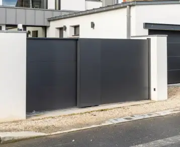 Telescopic sliding gate